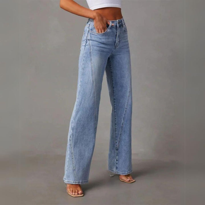 Jamie™ - Ausgestellte Denim-Jeans